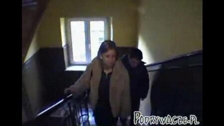 Conocí a una chica en el metro y la arrastré a la cama