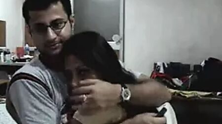 Luna de miel de una pareja india amateur