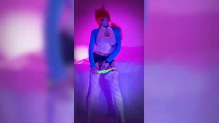 Striptease sensual. Quítame las braguitas. KutieKitten, parte 2