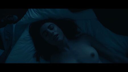 Dominik García (Garcia)-Lorido Nude - Desolation (2017) HD 1080p Ver en línea / Dominik García-Lorido - Desolación