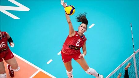Nataliya Goncharova, una jugadora de voleibol guapa y extraordinaria (HD)