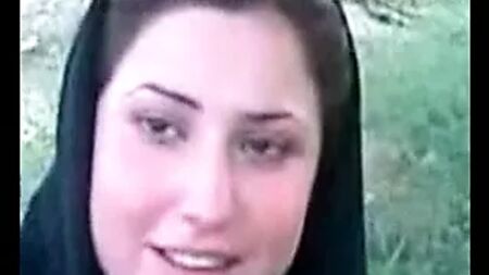 hijab árabe en la calle