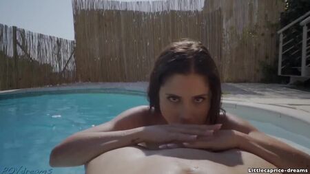 LittleCAPRICE - POV: Sueños, piscina y emociones [1080p]