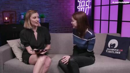 Laura Carmichael, Charlotte Hope - Facebook Live, 7 de mayo de 2019. ¿Desnuda? ¡Qué sexy!
