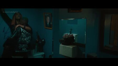 Margaret Qualley, KiKi Layne - Native Son (2019) HD 1080p ¿Desnudos? ¡Qué morbo! Ver online