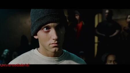 8 Mile: Lotto (Nashawn «Ox» Breedlove) contra B-Rabbit (Eminem) (Freestyle sobre «Last Dayz» de ONYX) (2002)