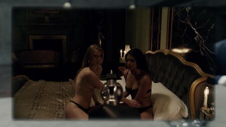 Sierra Wooldridge, Jordan Claire Robbins desnudas – Anónimo (2018) HD 1080p Ver online / Sierra Wooldridge, Jordan Claire Robbins – Anónimo