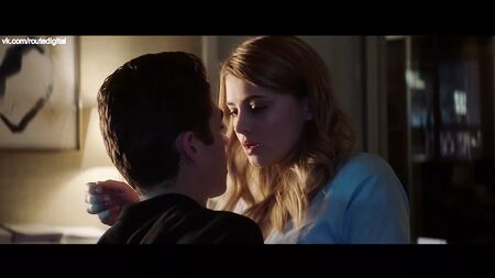 Josephine Langford, «After We Collided», escenas de sexo