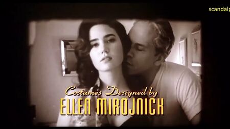 Las tetas de Jennifer Connelly en Mulholland Falls - ScandalPlanet.Com