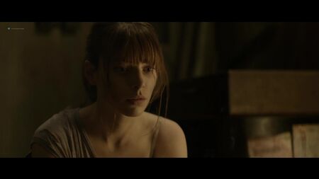 Lauren German, Rosanna Arquette: «The Divide» (2011) HD 1080p Blu-ray