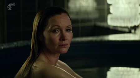 Essie Davis, etc. Desnuda y sexy - «Electric Dreams» de Philip K. Dick, temporada 1, episodio 6 (2017) HD 1080p