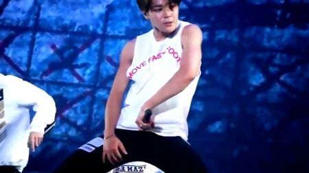 Momentos sensuales de Jimin de BTS [Full HD, 1920x1080]