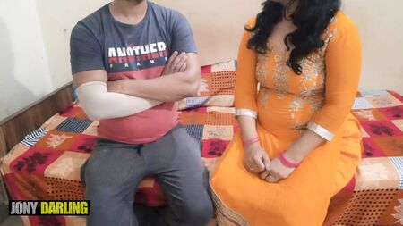 La cuñada punjabi hizo una apuesta con su cuñado y se acostó con él; el cuñado la hizo gritar. Audio en punjabi de Jony Darling