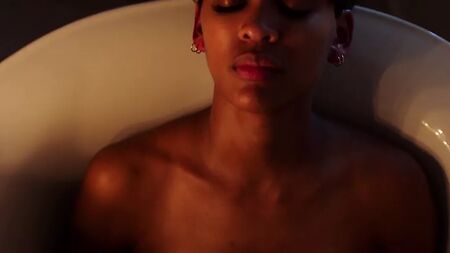 Meagan Good - «El intruso»