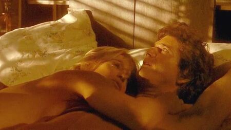 Escena de sexo de Goldie Hawn en ScandalPlanet.Com
