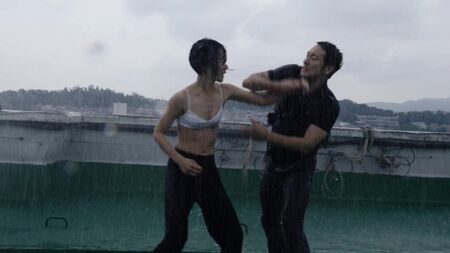 Doona Bae desnuda - Sense8, temporada 2, episodios 3 y 4 (2017) HD 1080p Ver online / Doona Bae - El octavo sentido