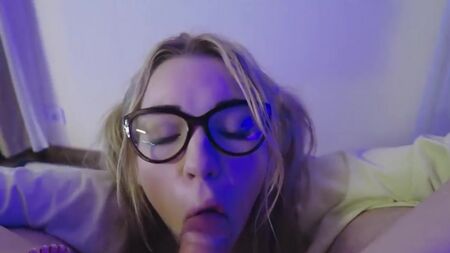 DeepBunnyHole - Corrida en la garganta profunda con follada facial - Parte 2 (720p) [Amateur, Rusia
