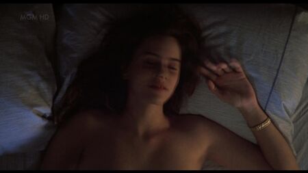Ione Skye desnuda – The Rachel Papers (1989) HD 1080p Ver online / Ione Skye – The Rachel Papers