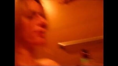 Jenny: Sexo en el jacuzzi