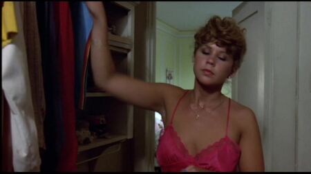 Linda Blair, sexy - Roller Boogie (1979)