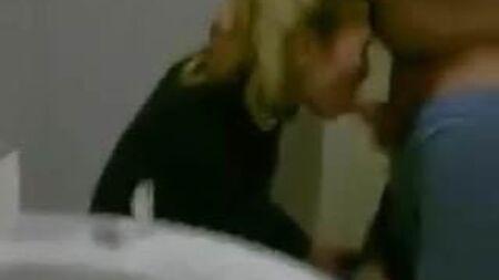 una mamada de la puta Aylin