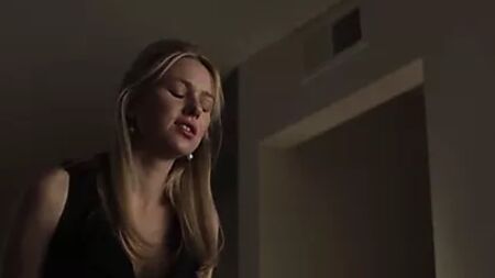 Naomi Watts: montando el «Bad Mother Fucker» (M&C)