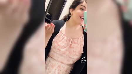 Zeba, la gaviota sexy y ardiente
