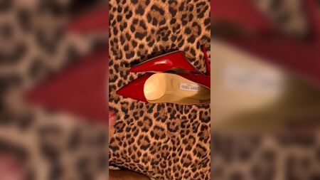 Correrse en los zapatos de tacón Jimmy Choo de mi mujer