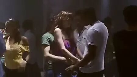 «Lie with Me» (2005) (baile erótico a tres)