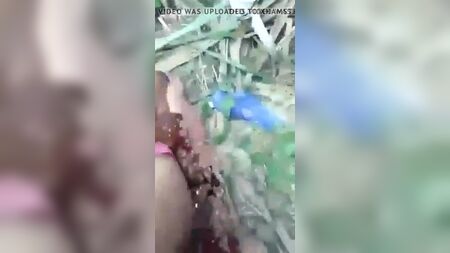 Follando con mi novia del pueblo en el campo