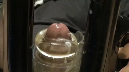 EL LANZAMIENTO DEL FLESHLIGHT QUICKSHOT PROVOCA UN CORRIDA AUDIBLE