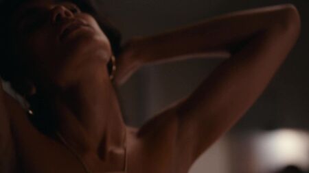 Sophia Taylor Ali - «The Wilds», temporada 1, episodio 5