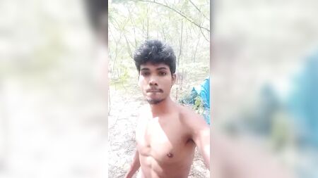 Sexo gay en la selva de Desi Village