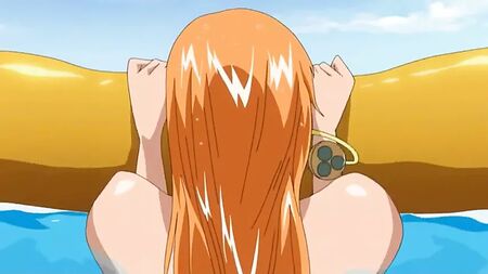 Nami, muy sexy y descarada en bikini (One Piece)