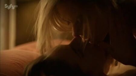 Anna Silk y Zoie Palmer - Lost Girl