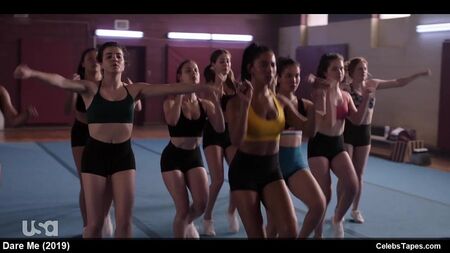 Vídeo de Herizen F., Marlo Kelly y Willa Fitzgerald desnudas y practicando sexo