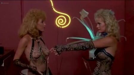 Shari Shattuck y Lisa London desnudas