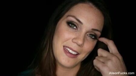 Alison Tyler desnuda
