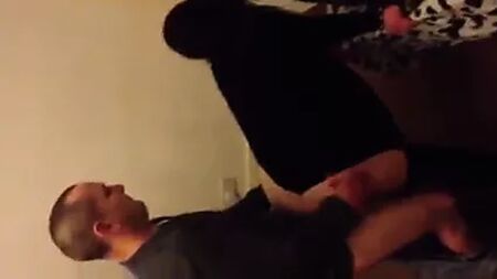 una pareja de derbis
