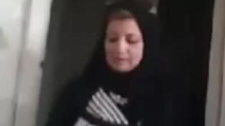 Sharmuta con hiyab