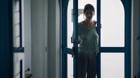 Virginie Efira desnuda en «Sibyl» (2019)
