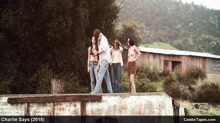 Recopilación de actrices famosas desnudas de «Charlie Says» 2019