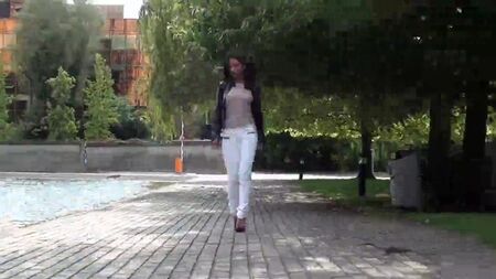 Los tacones más altos de Julie Skyhigh