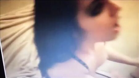 Paige, también conocida como Saraya-Jade: colección de mamadas y corridas faciales hardcore