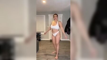 TikTok de tetas grandes