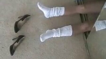 Calcetines holgados y tacones Vore