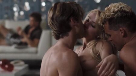 Amber Heard - Los informantes (2008)