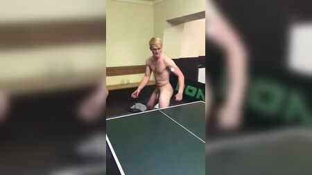 Ping-pong con el pene