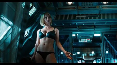 Alice Eve - «Star Trek: En la oscuridad»