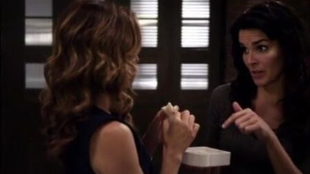 Angie Harmon, Sasha Alexander - Rizzoli & Isles, temporada 1, episodio 3